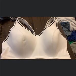 Lane Bryant Cacique Sports Bra